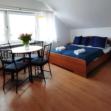 Bed & Breakfast Mewa *