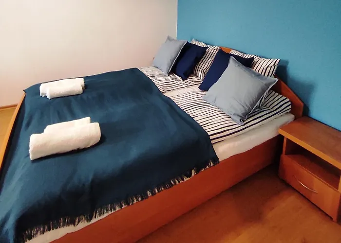 Mewa Bed & Breakfast *